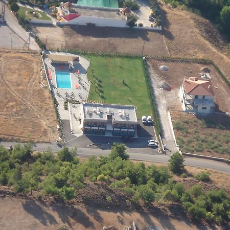 Philoxenia Hotel Thebes Buitenkant foto