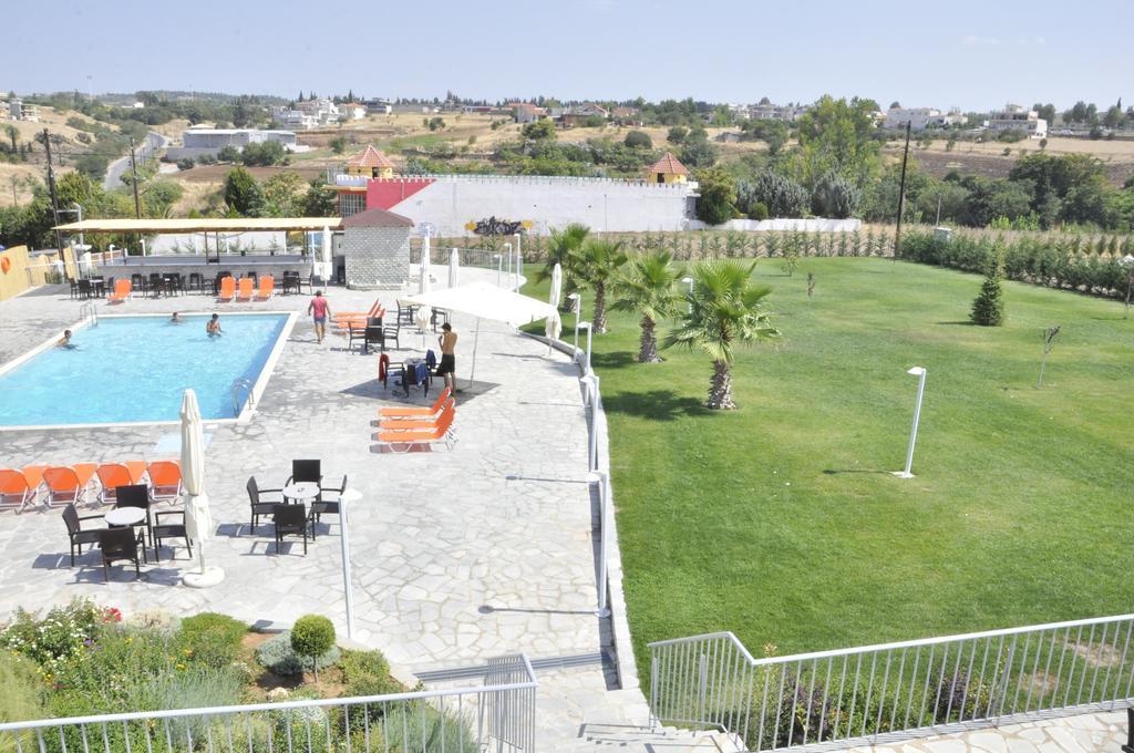 Philoxenia Hotel Thebes Buitenkant foto